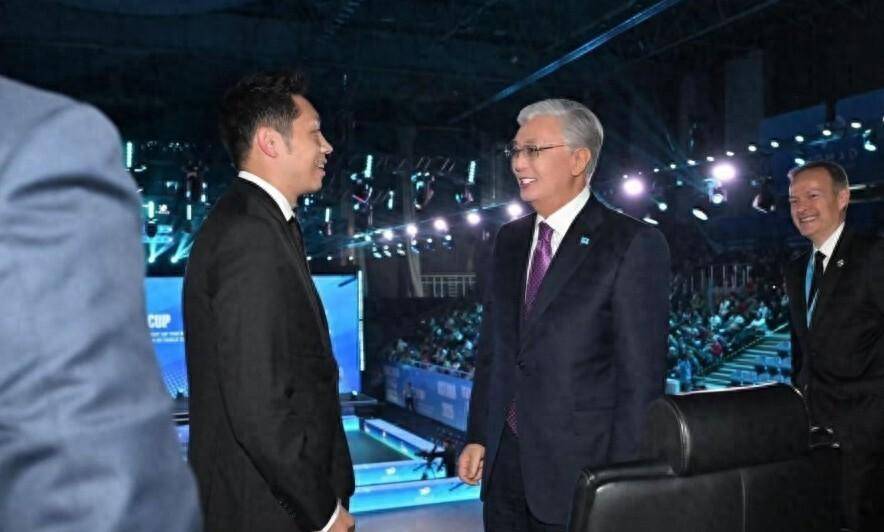 pg电子-俄罗斯csgo女子战队挑战男子战队